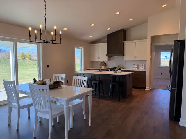 $597,900 | 2857 Granite Court, Sheboygan, WI 53081