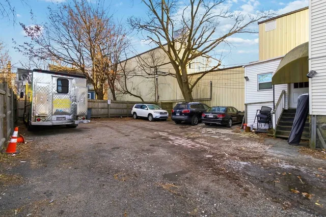 $1,125,000 | 3886-3888 Washington Street, Boston, MA 02131