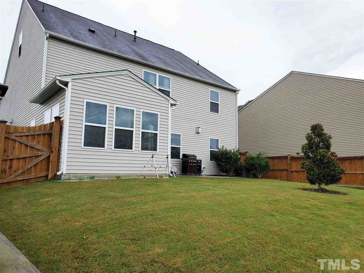 8136 Hovingham Way Raleigh, NC 27616 - Photo 2 of 3 Gallery Image 2