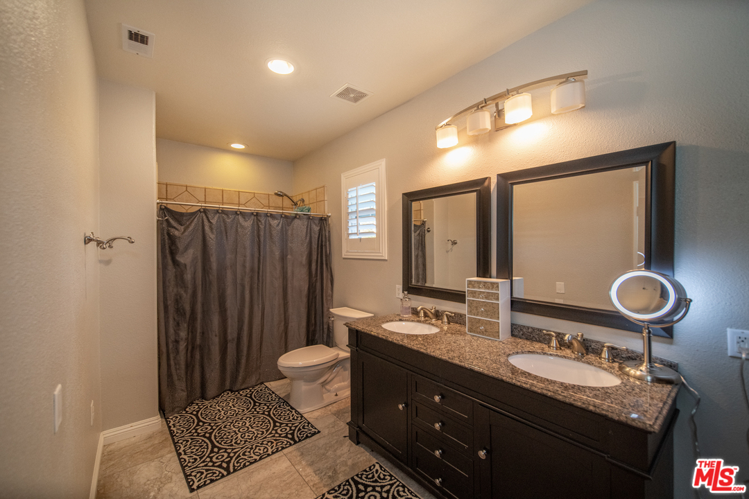 16041 Heritage Grove Road Riverside, CA 92504 - Photo 29 of 36