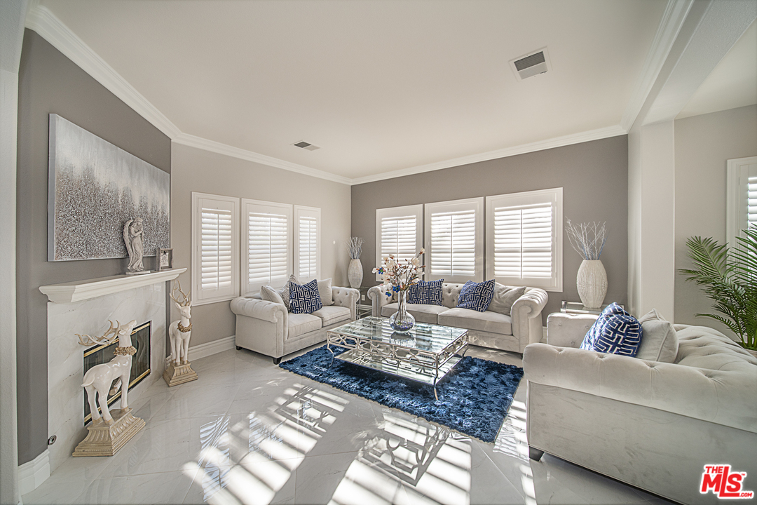 16041 Heritage Grove Road Riverside, CA 92504 - Photo 5 of 36