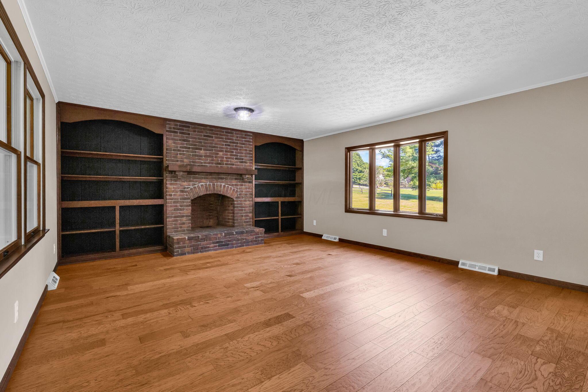 1270 Carriage Road Powell, OH 43065 - Photo 9 of 69 28-web-or-mls-1270CarriageRoad_Hommati10