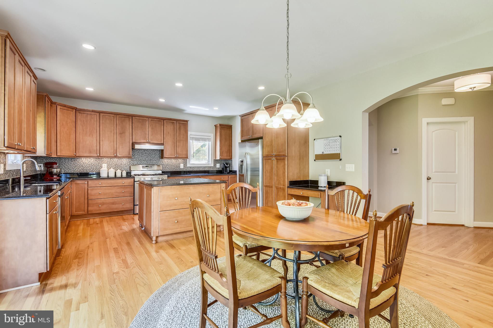 8063 Fairfax Road Alexandria, VA 22308 - Photo 13 of 45 Gallery Image 13