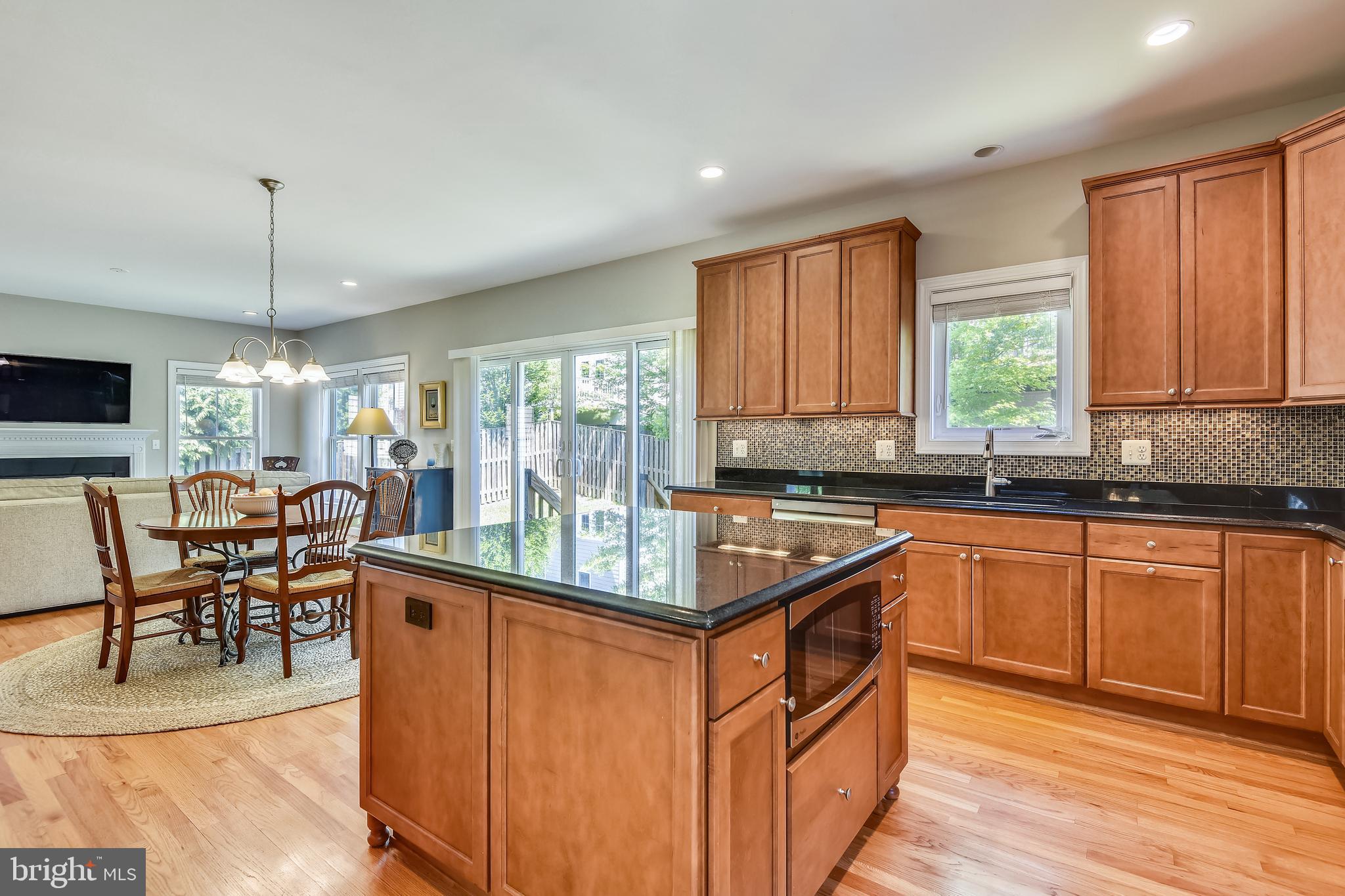 8063 Fairfax Road Alexandria, VA 22308 - Photo 14 of 45 Gallery Image 14