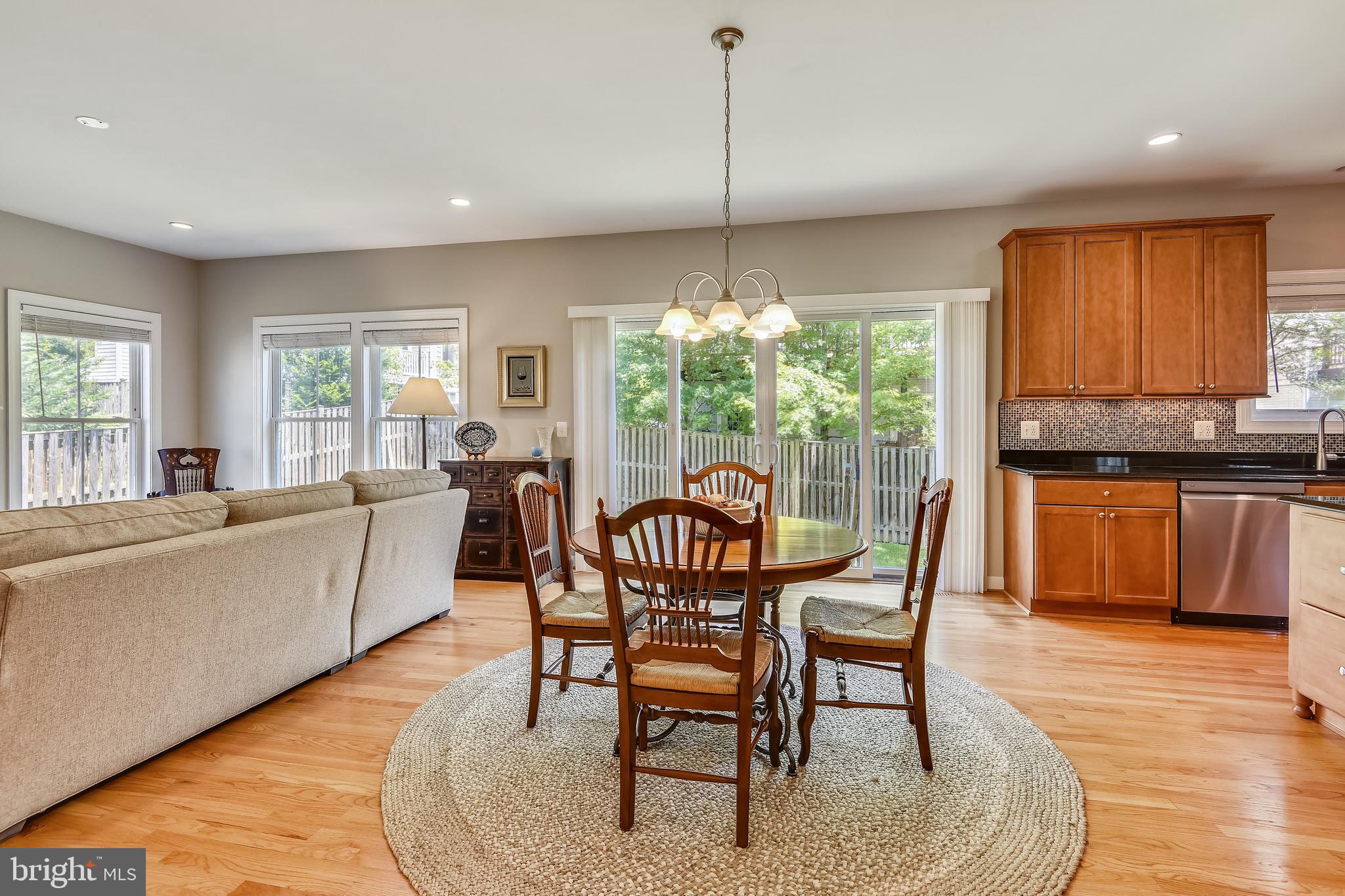 8063 Fairfax Road Alexandria, VA 22308 - Photo 15 of 45 Gallery Image 15
