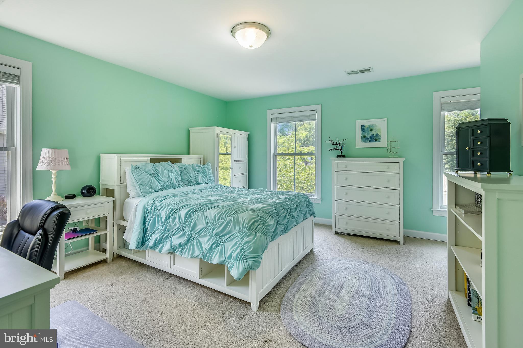 8063 Fairfax Road Alexandria, VA 22308 - Photo 30 of 45 Bedroom 4 with en-suite