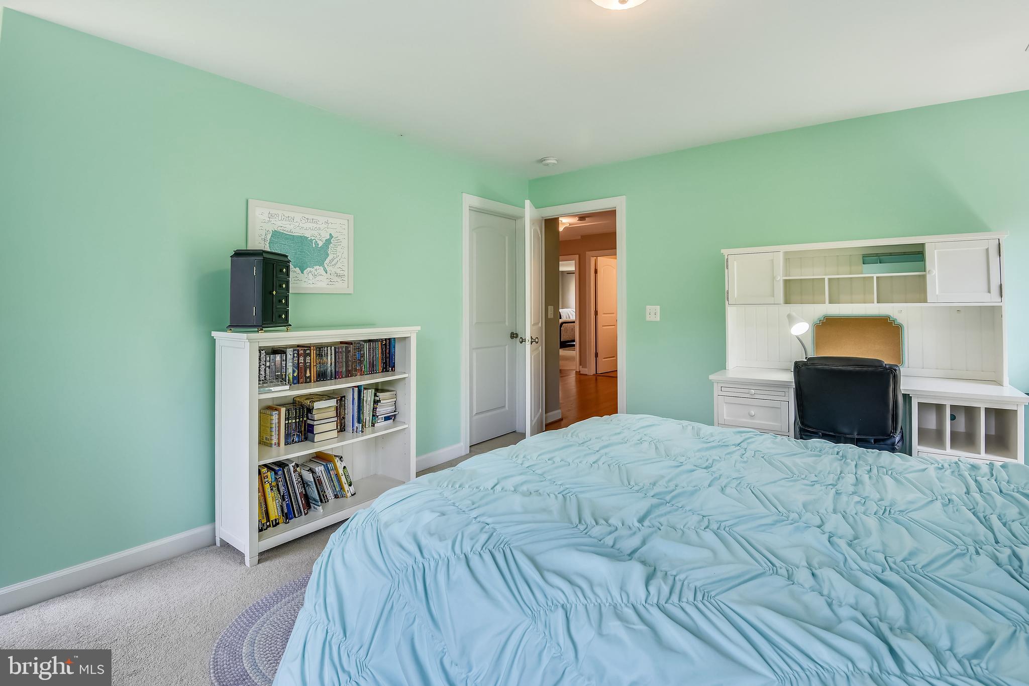 8063 Fairfax Road Alexandria, VA 22308 - Photo 31 of 45 Bedroom 4 with en-suite