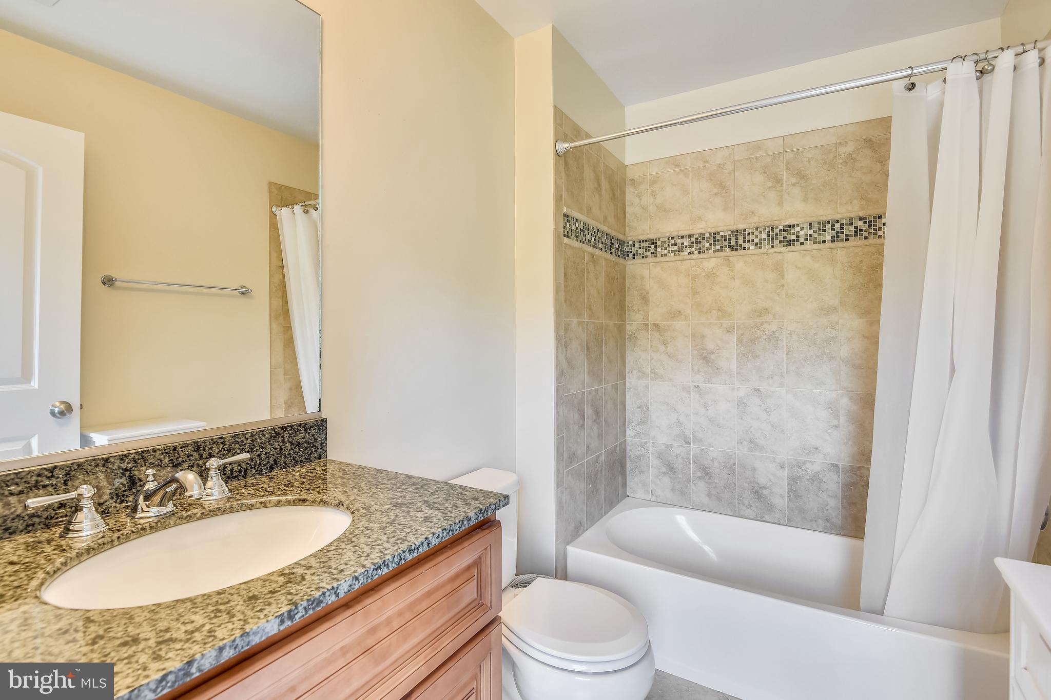 8063 Fairfax Road Alexandria, VA 22308 - Photo 32 of 45 en-suite bath