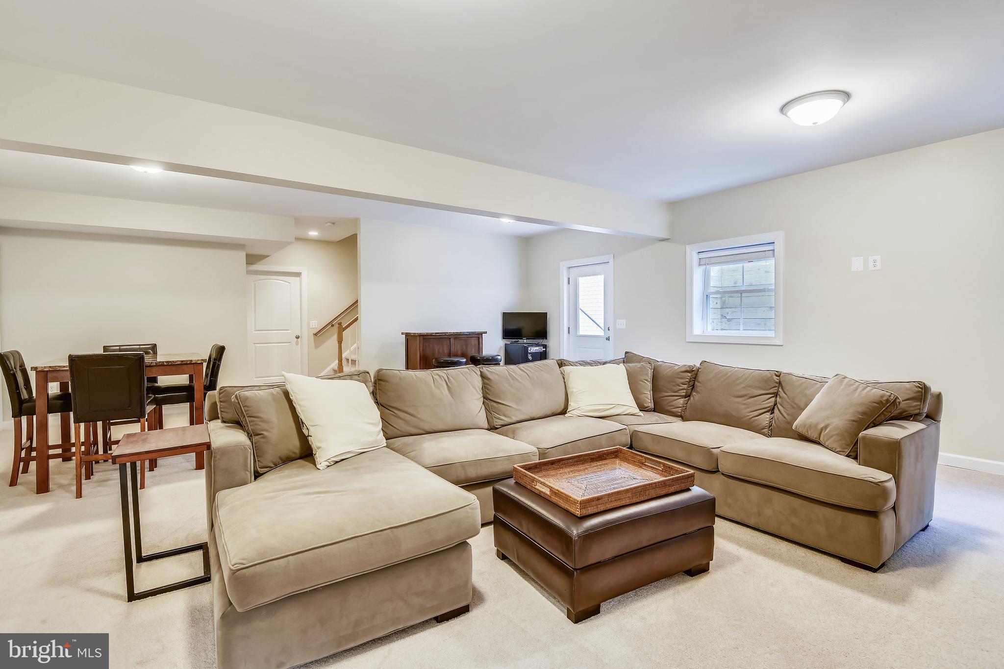 8063 Fairfax Road Alexandria, VA 22308 - Photo 34 of 45 Gallery Image 34