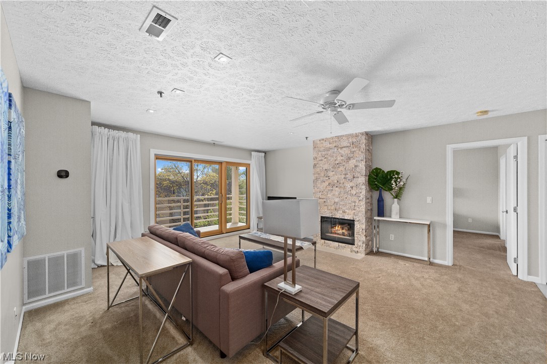 19510 Lorain Road, Unit 306 Cleveland, OH 44126 - Photo 11 of 32 Gallery Image 11