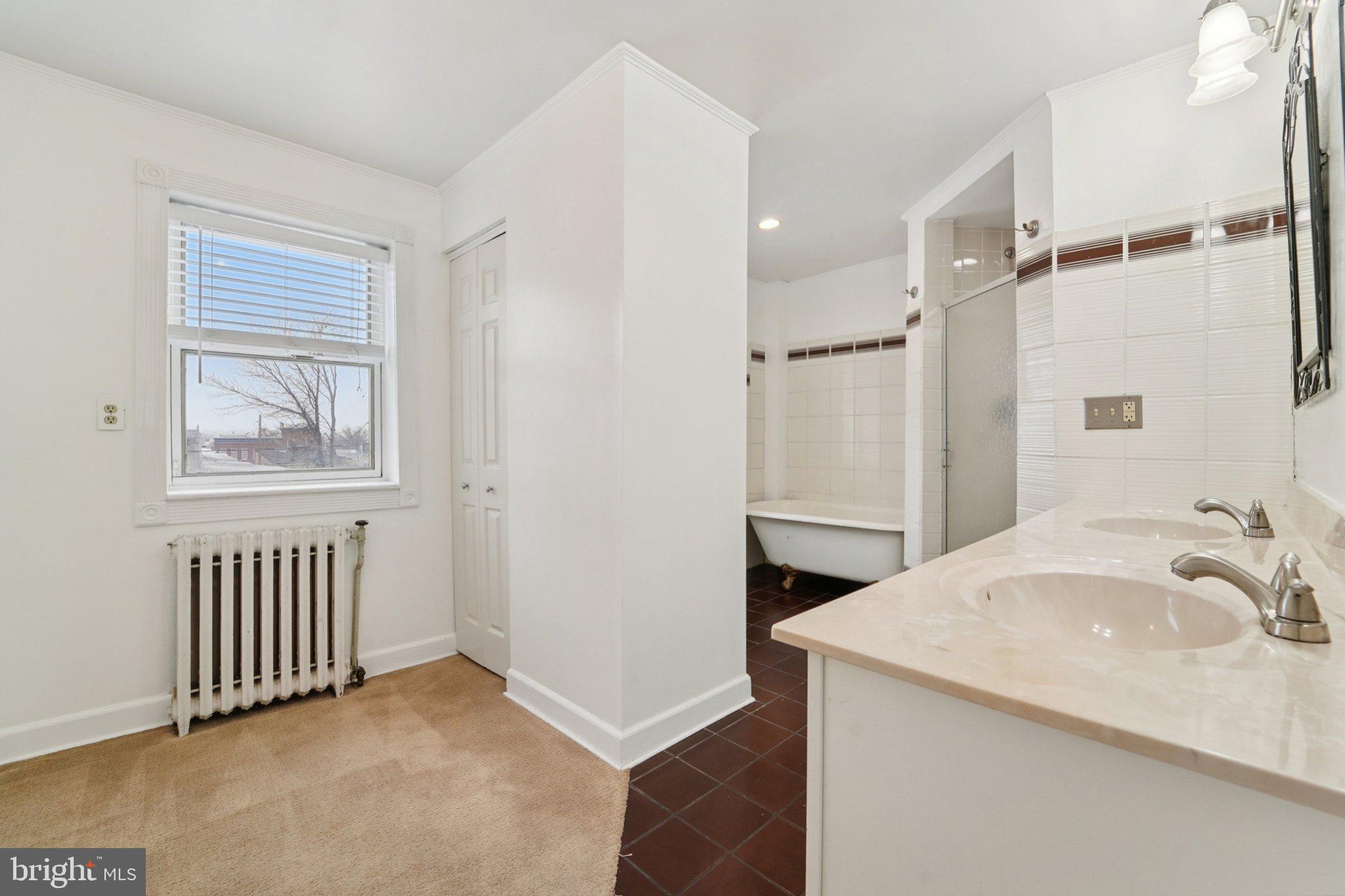 2206 East Baltimore Street Baltimore, MD 21231 - Photo 28 of 40 Primary Bath