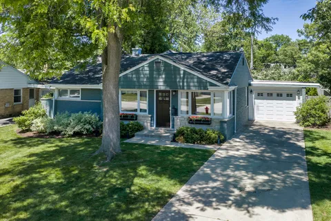 $699,000 | 1938 Lincoln Avenue, Northbrook, IL 60062