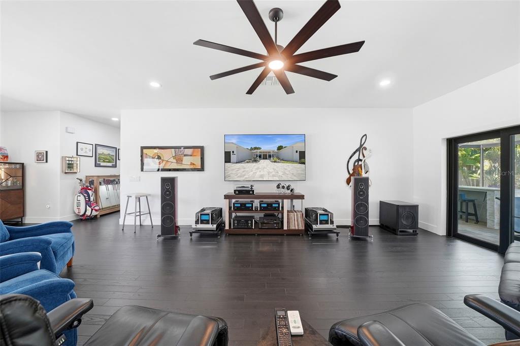 806 Osceola Road Belleair, FL 33756 - Photo 20 of 39