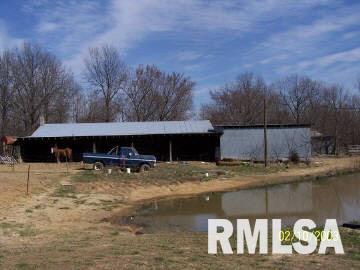 728 Batteau Road Elkville, IL 62932 - Photo 3 of 6 Gallery Image 3