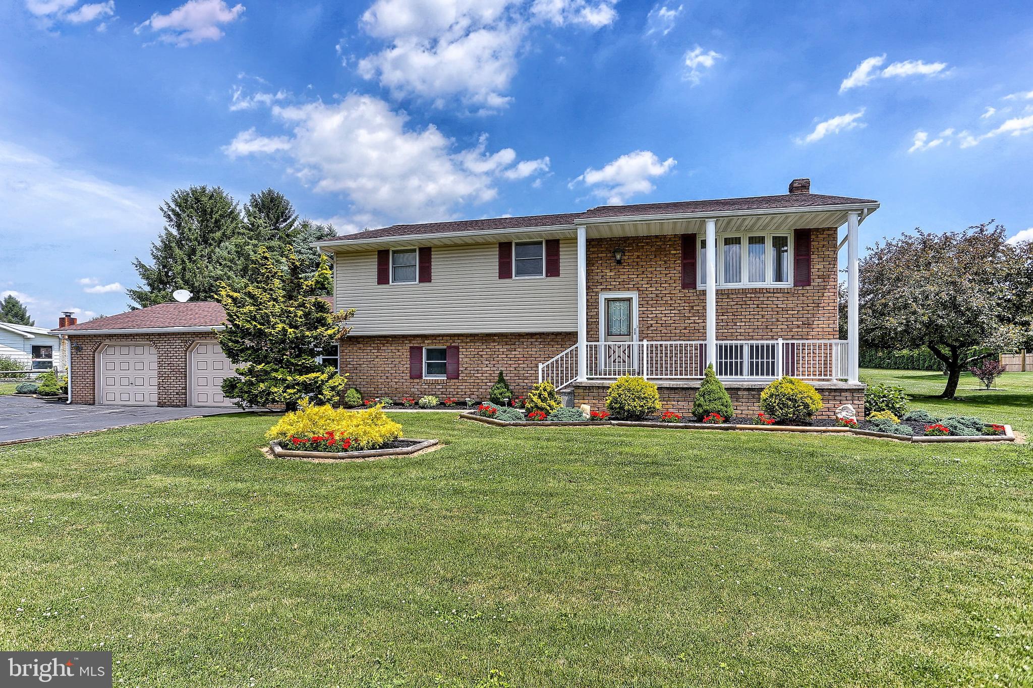 135 Chapel Road Hanover, PA 17331 - Photo 1 of 46