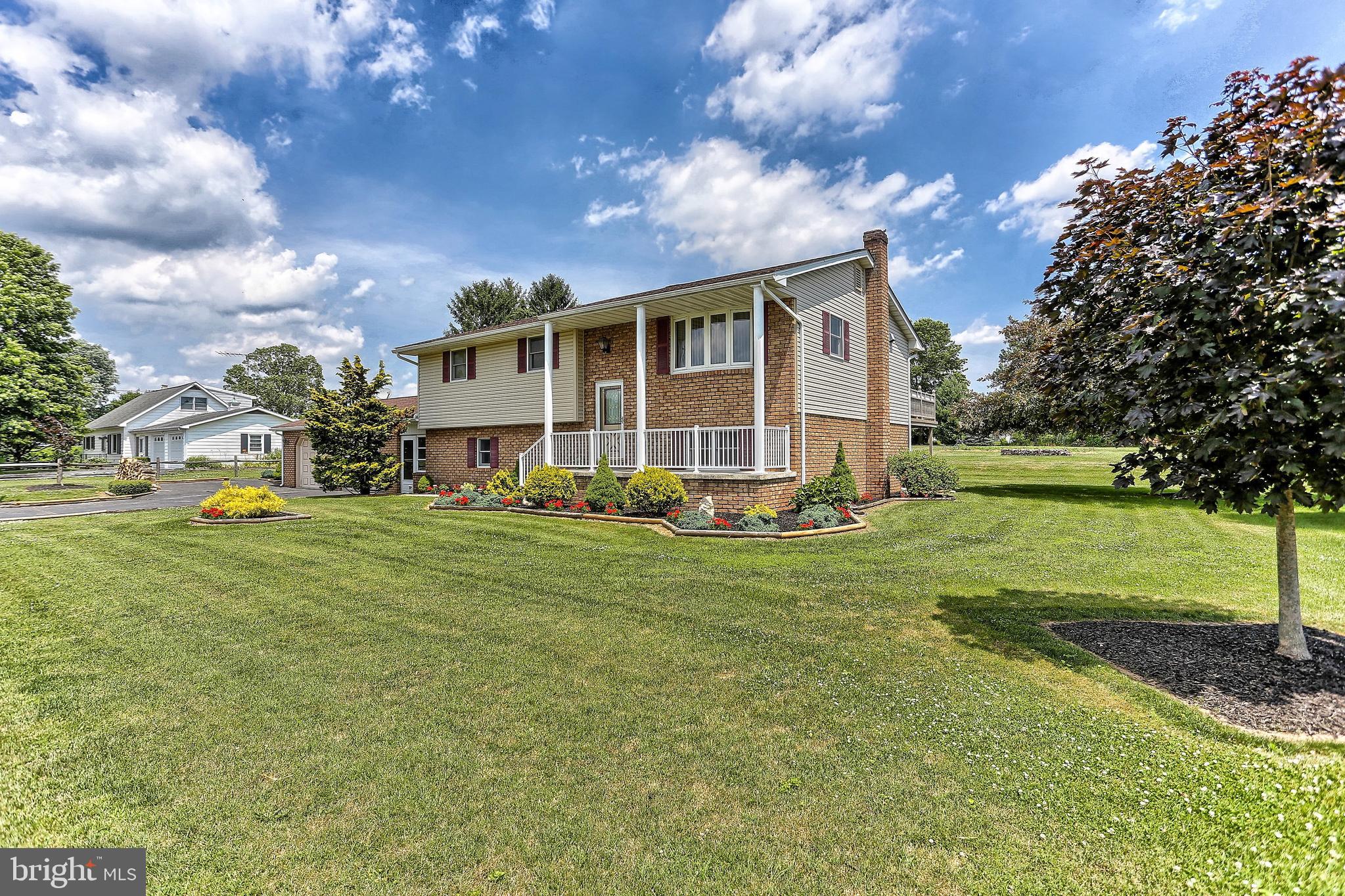 135 Chapel Road Hanover, PA 17331 - Photo 3 of 46