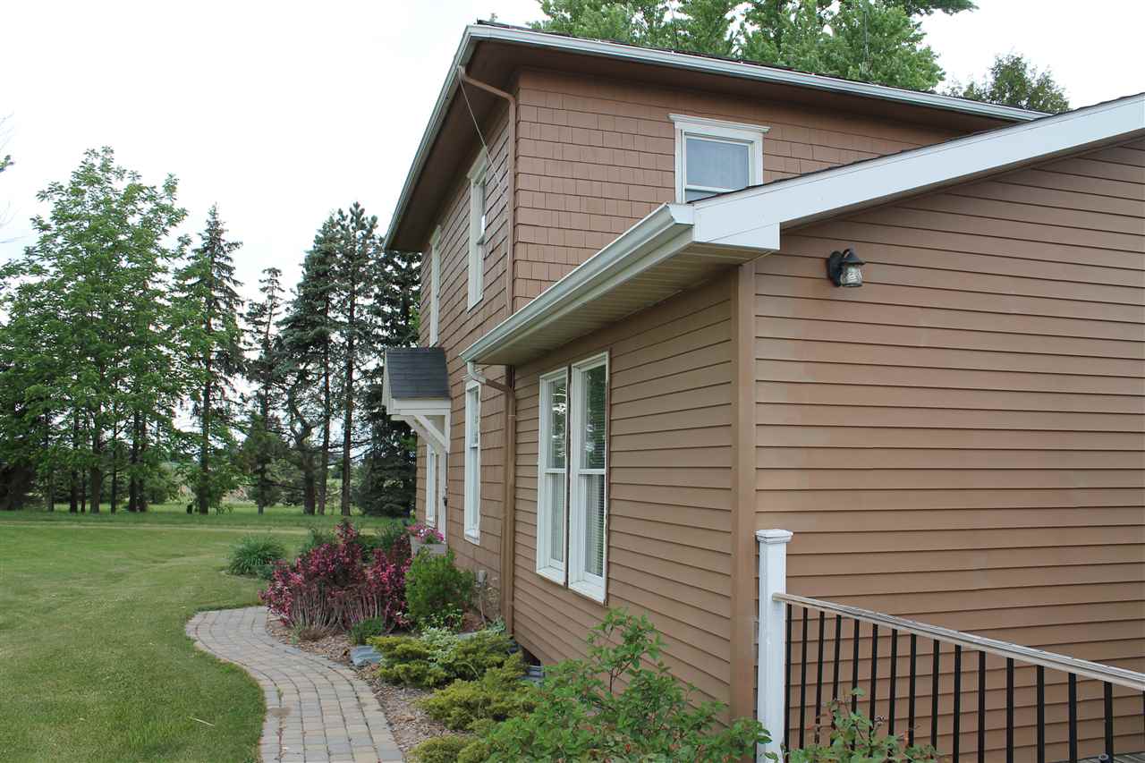 9611 East Walton Road Shepherd, MI 48883 - Photo 6 of 33 1817755-5.JPG