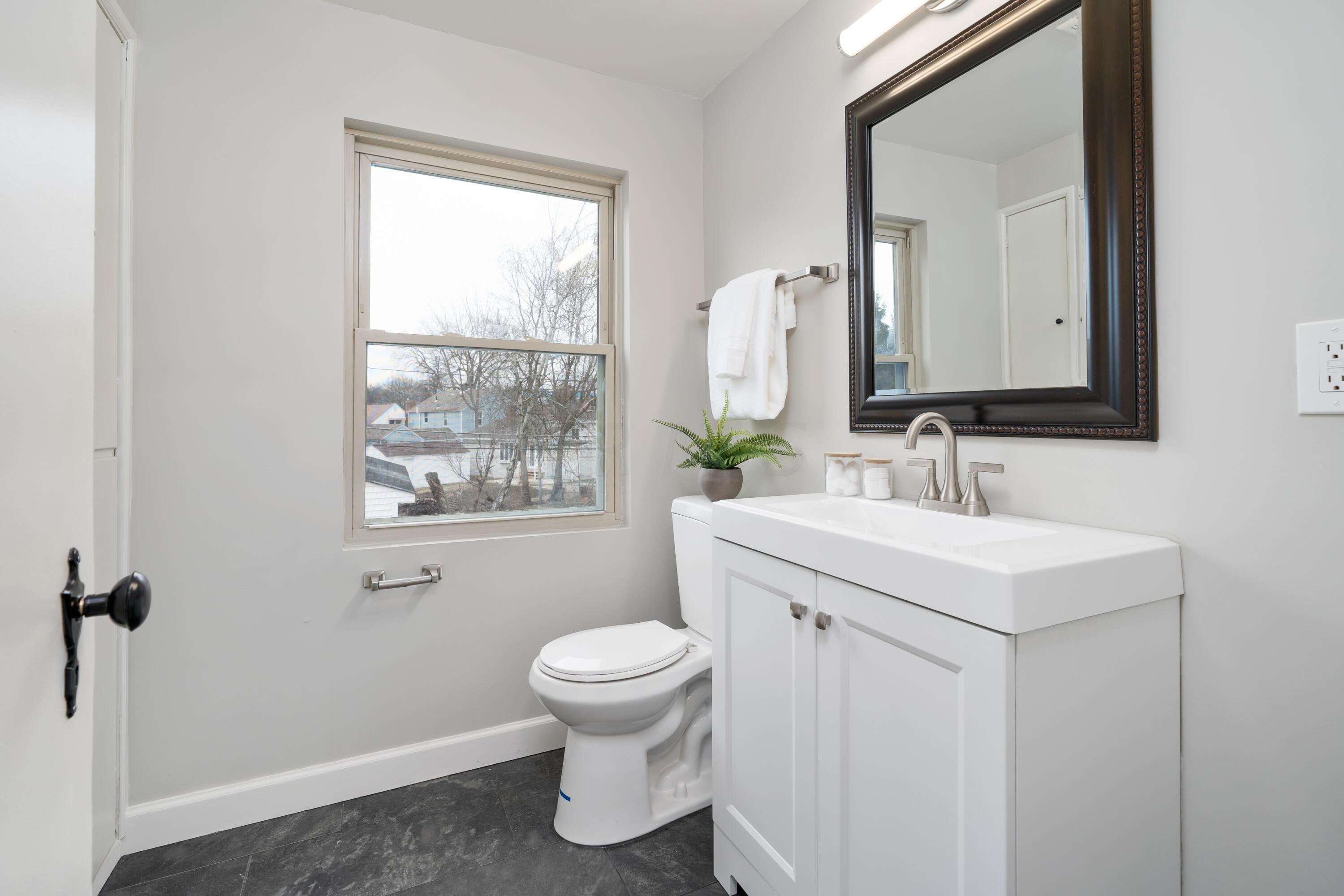 405 North Nelson Road Columbus, OH 43219 - Photo 28 of 42 405 N Nelson Road_MLS_28