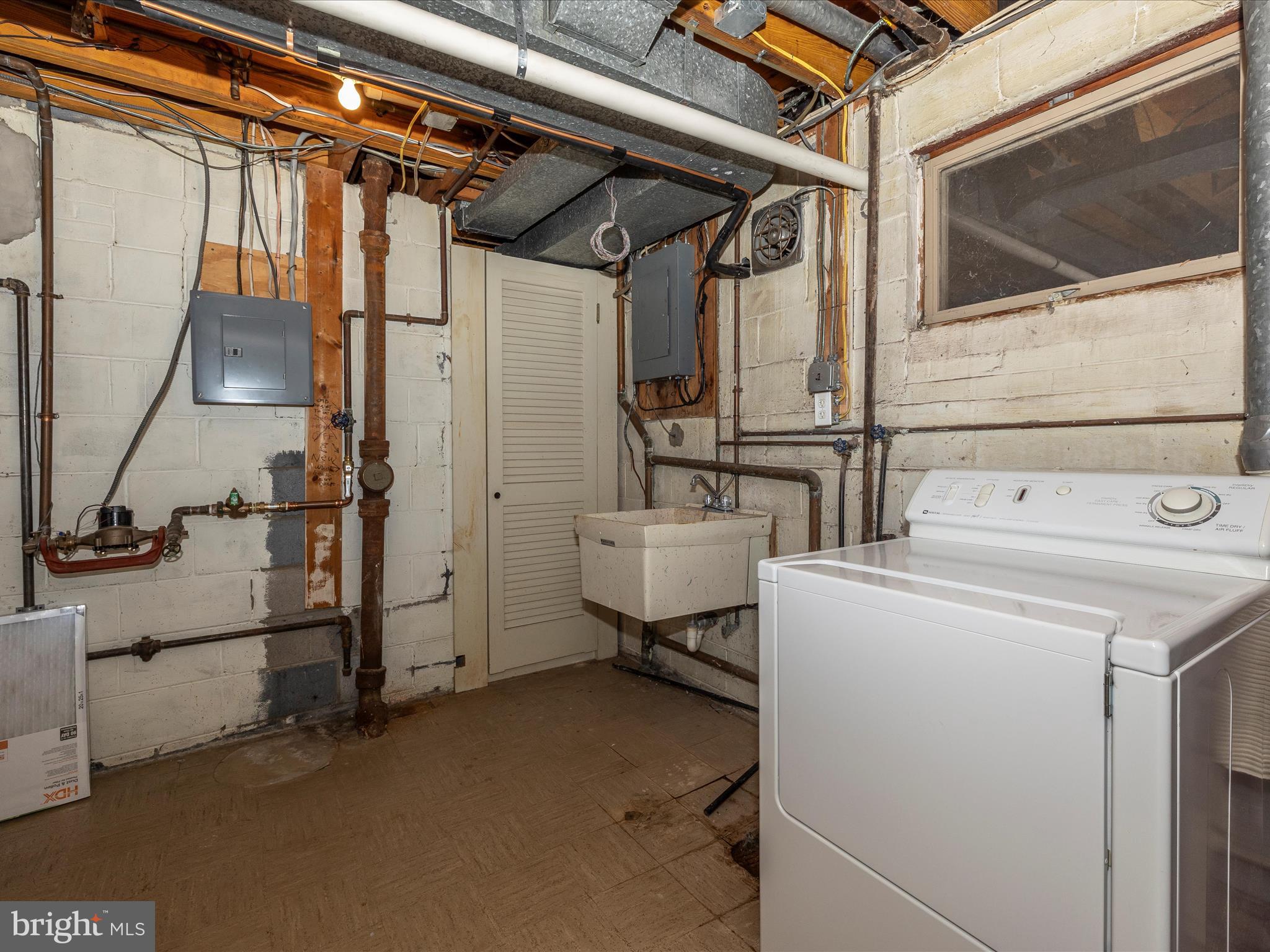13105 Brandon Way Road Gaithersburg, MD 20878 - Photo 32 of 44 Lower Level