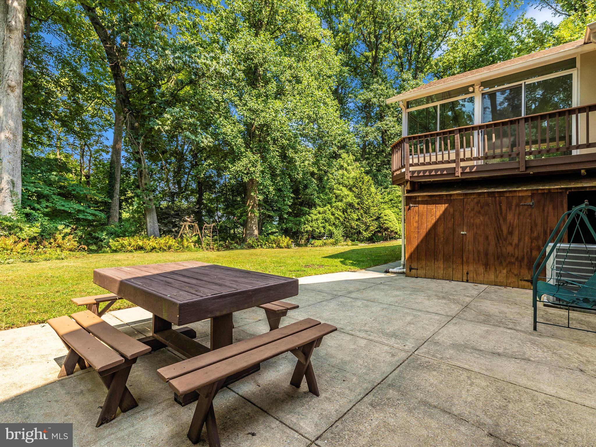 13105 Brandon Way Road Gaithersburg, MD 20878 - Photo 42 of 44 Patio