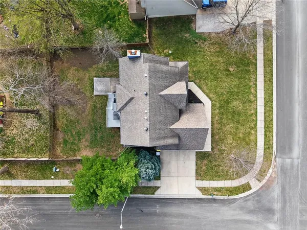$430,000 | 10001 Northwest 87th Street, Kansas City, MO 64153