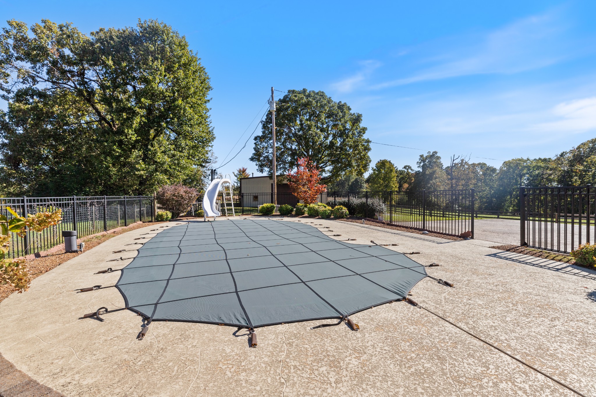 1098 Pond Switch Road Dickson, TN 37055 - Photo 34 of 61 Gallery Image 34