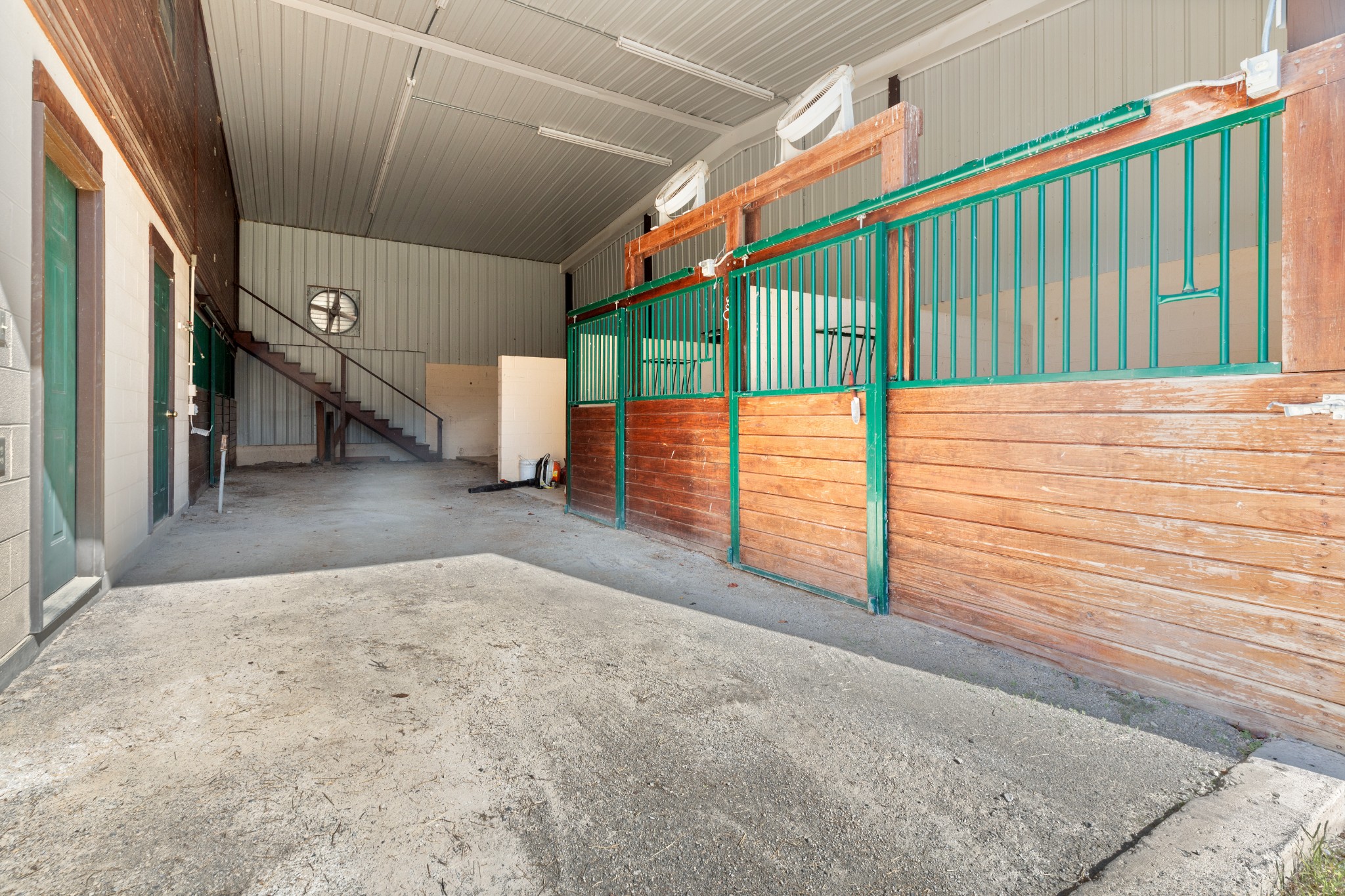 1098 Pond Switch Road Dickson, TN 37055 - Photo 48 of 61 Gallery Image 48
