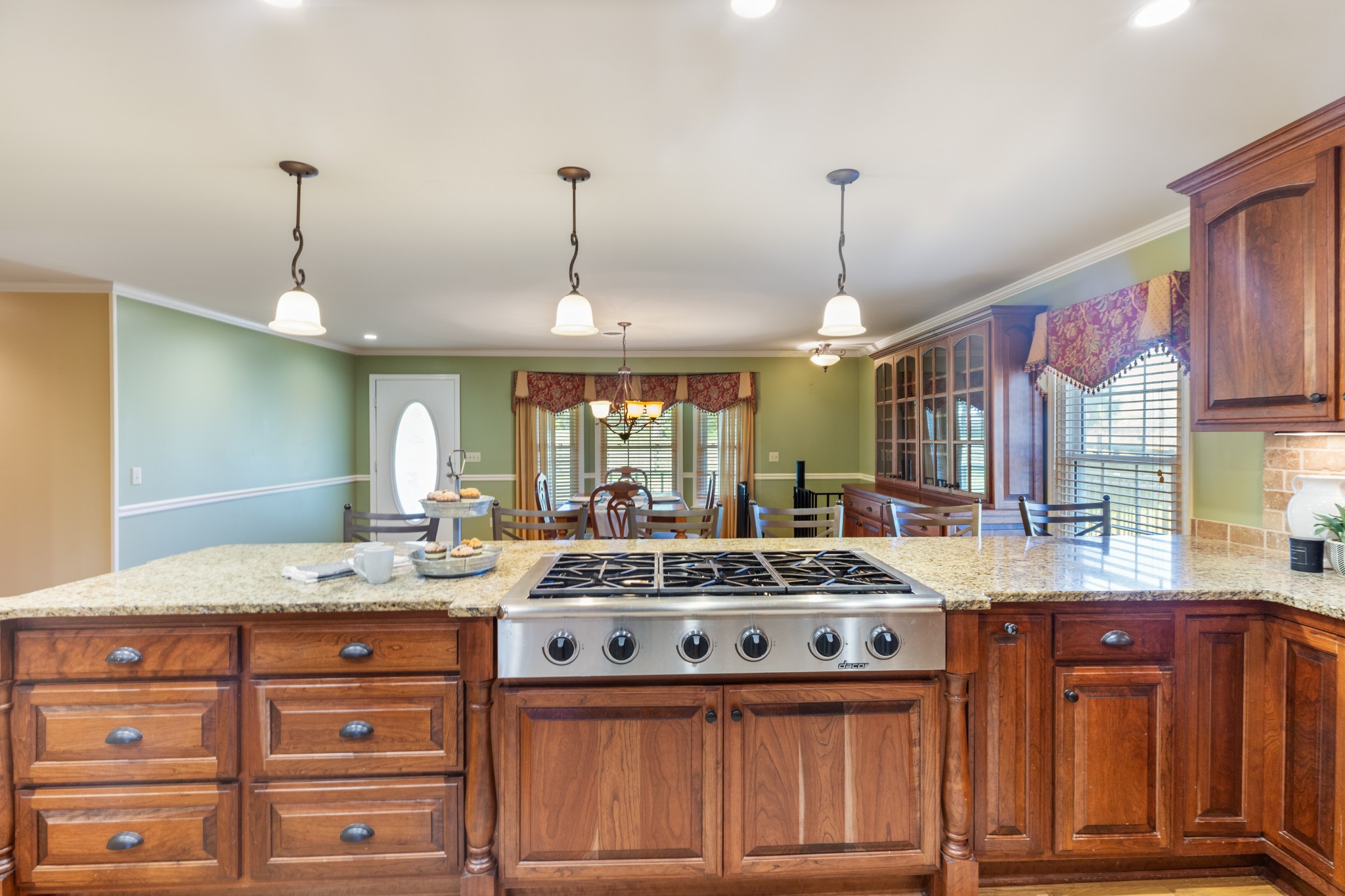 1098 Pond Switch Road Dickson, TN 37055 - Photo 9 of 61 Gallery Image 9