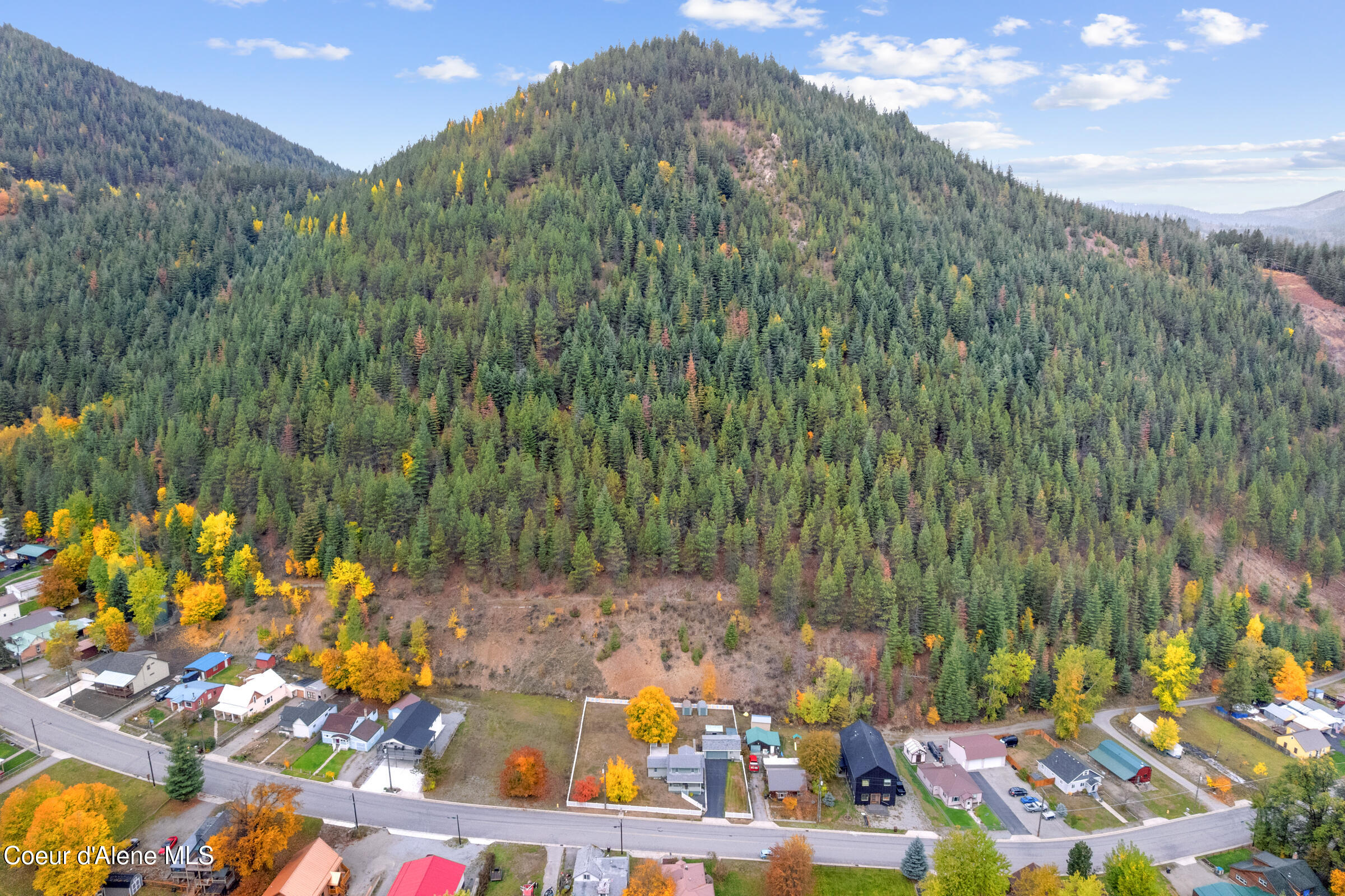 332 Main Street Kellogg, ID 83837 - Photo 11 of 44 011-332MainStreet-Wardner-ID-83837-FULL[