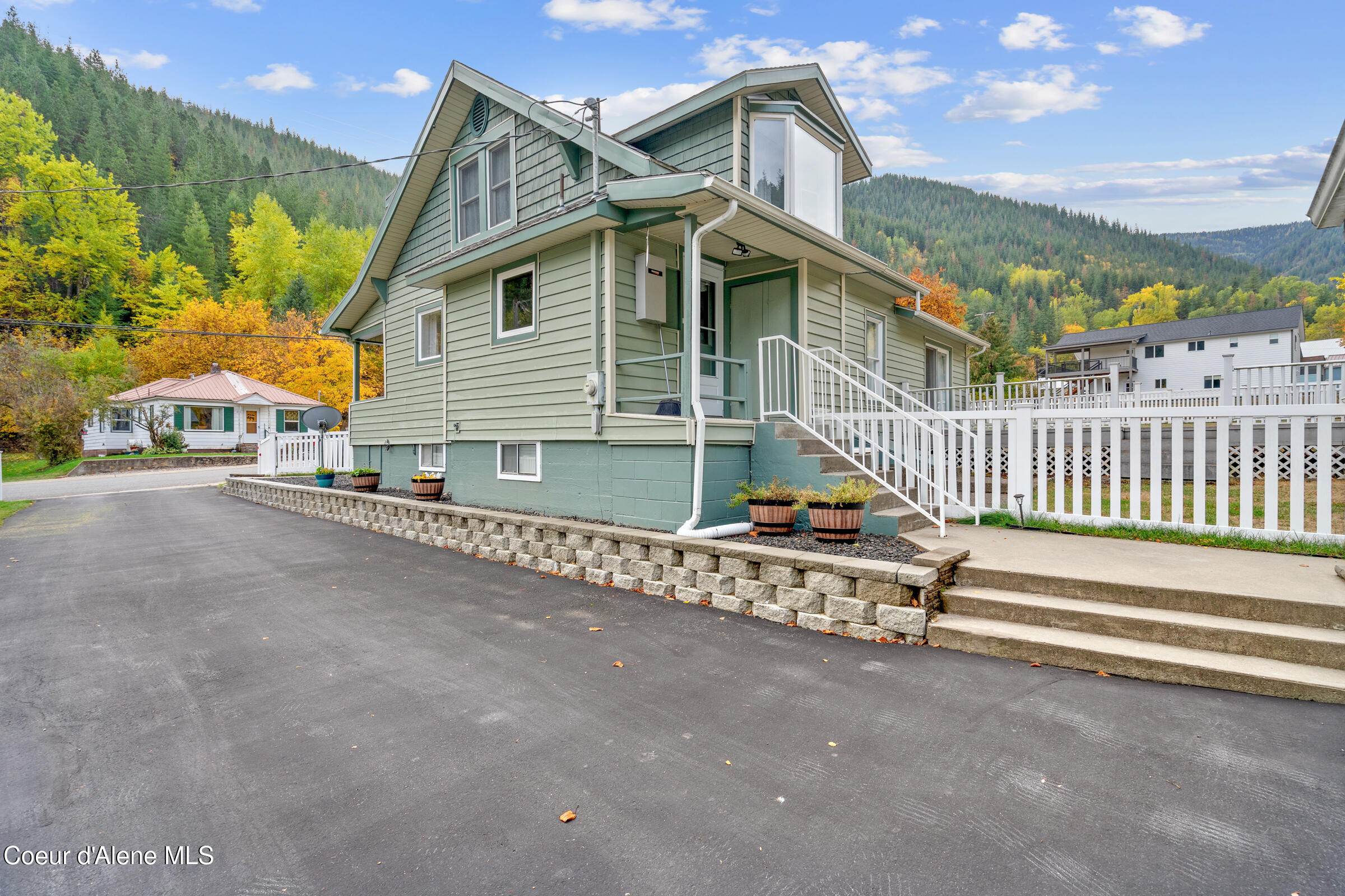 332 Main Street Kellogg, ID 83837 - Photo 12 of 44 012-332MainStreet-Wardner-ID-83837-FULL[