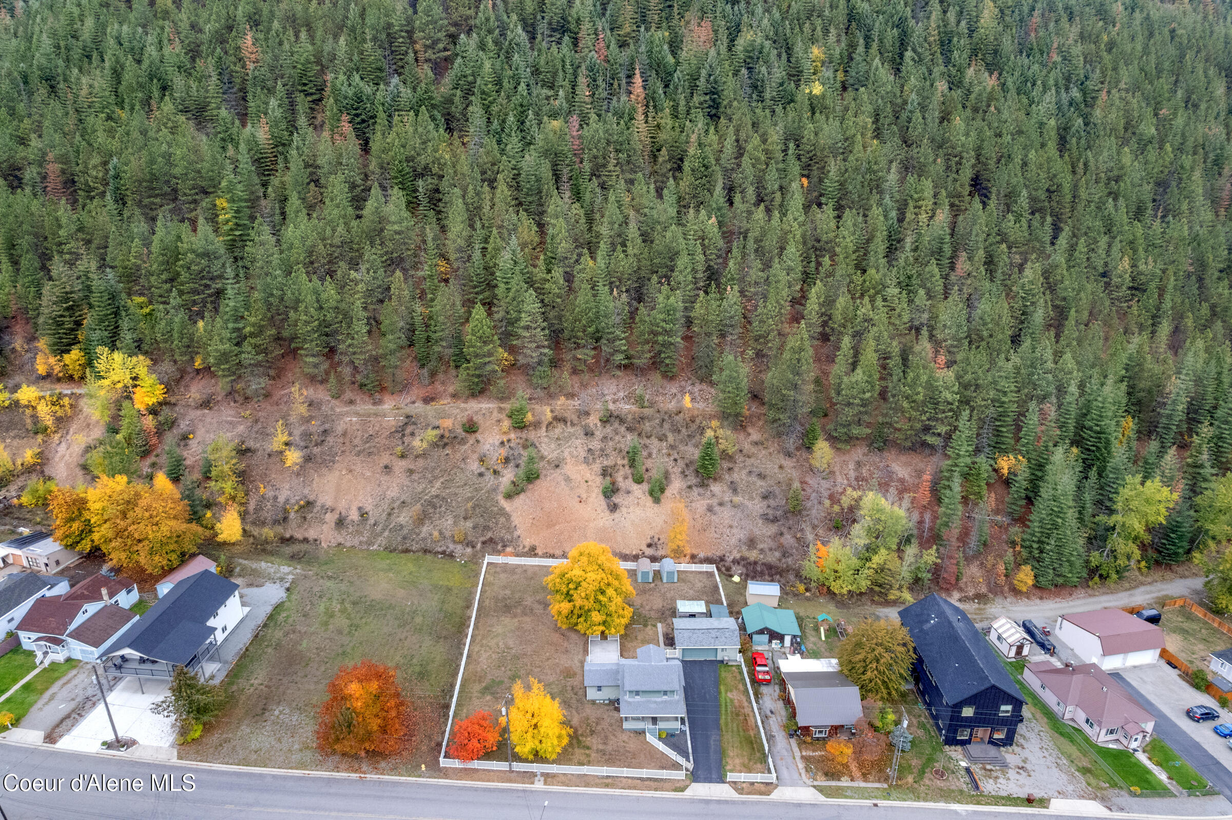 332 Main Street Kellogg, ID 83837 - Photo 2 of 44 002-332MainStreet-Wardner-ID-83837-FULL[