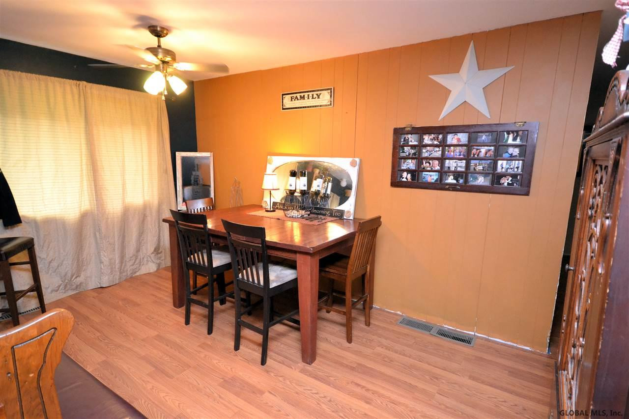 27 Bennett Road Queensbury, NY 12804 - Photo 4 of 17 Photo 4
