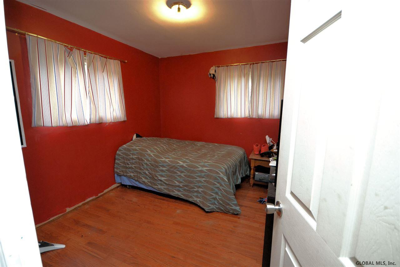 27 Bennett Road Queensbury, NY 12804 - Photo 10 of 17 Photo 10