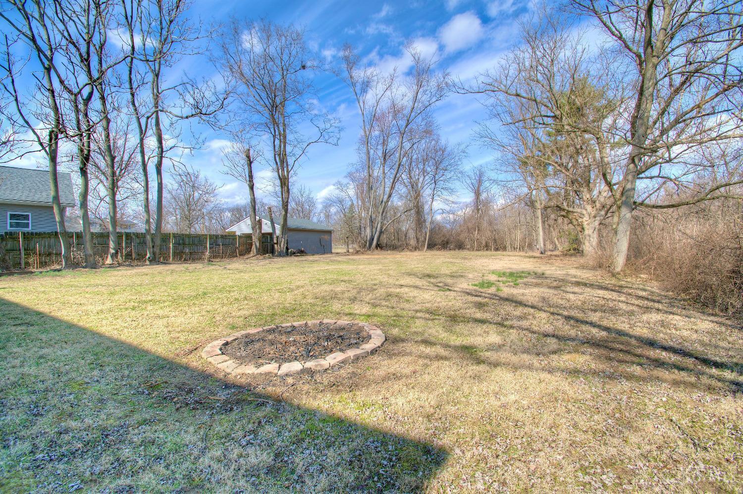 2868 Compton Road Cincinnati, OH 45251 - Photo 9 of 29