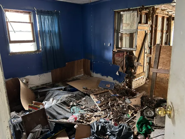 $7,600 | 313 East 7th Street, Brookport, IL 62910