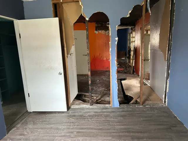 $7,600 | 313 East 7th Street, Brookport, IL 62910