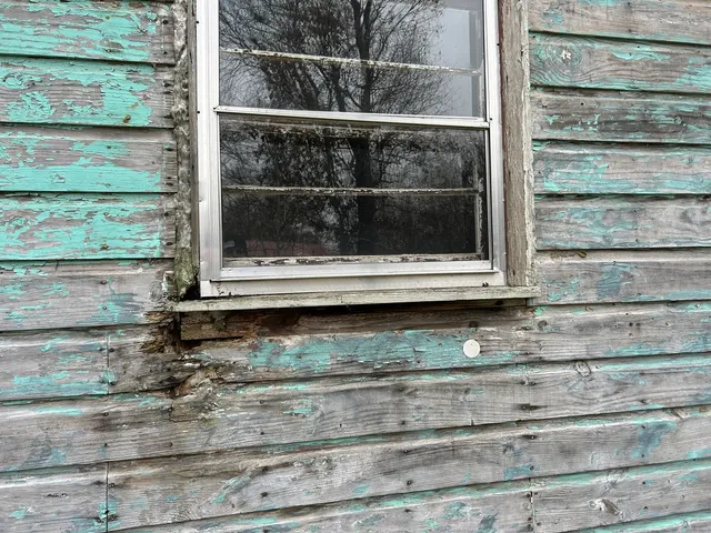 $7,600 | 313 East 7th Street, Brookport, IL 62910