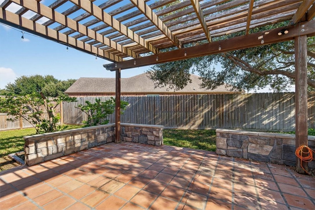 7506 Exeter Corpus Christi, TX 78414 - Photo 16 of 40 a view of outdoor space with swing