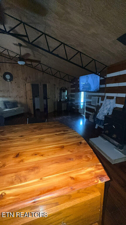 113 McSpadden Branch Road Vonore, TN 37885 - Photo 37 of 41 Apartment above the store/workshop