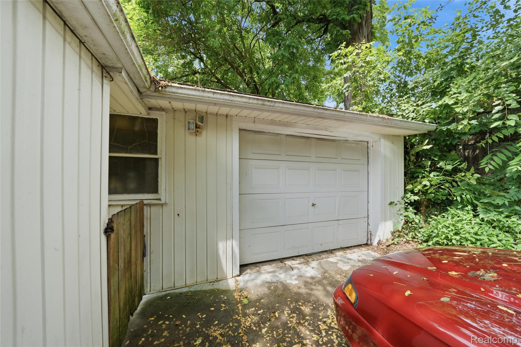 918 Pine Tree Road Lake Orion, MI 48362 - Photo 21 of 28 21_beyc6a5175619274e.jpg