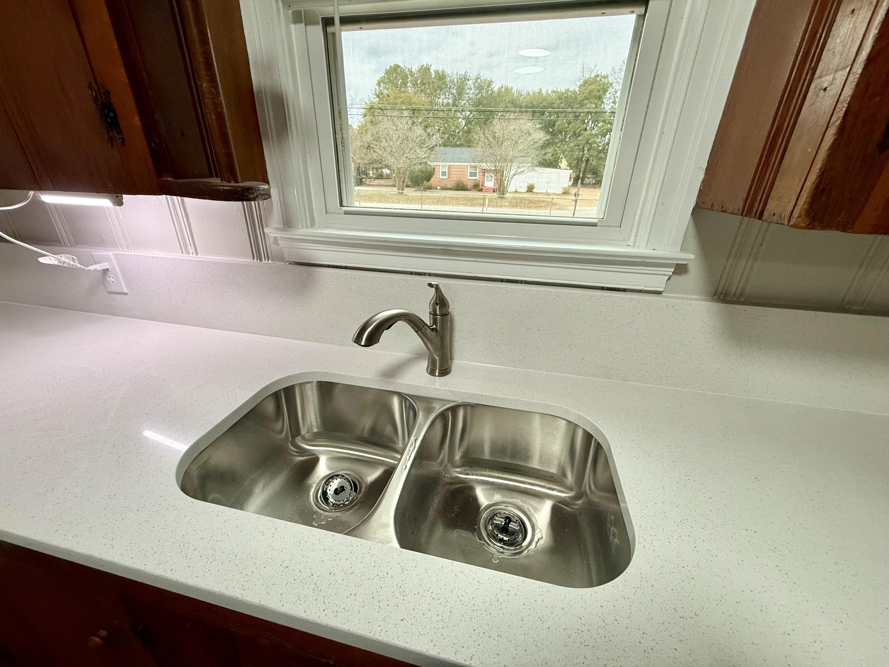6 Thomas Drive Sumter, SC 29150 - Photo 18 of 29 New sink