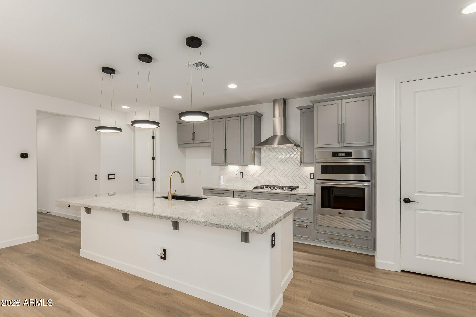 11985 South 173rd Avenue Goodyear, AZ 85338 - Photo 17 of 78 Stylish, cabinetry and hardware