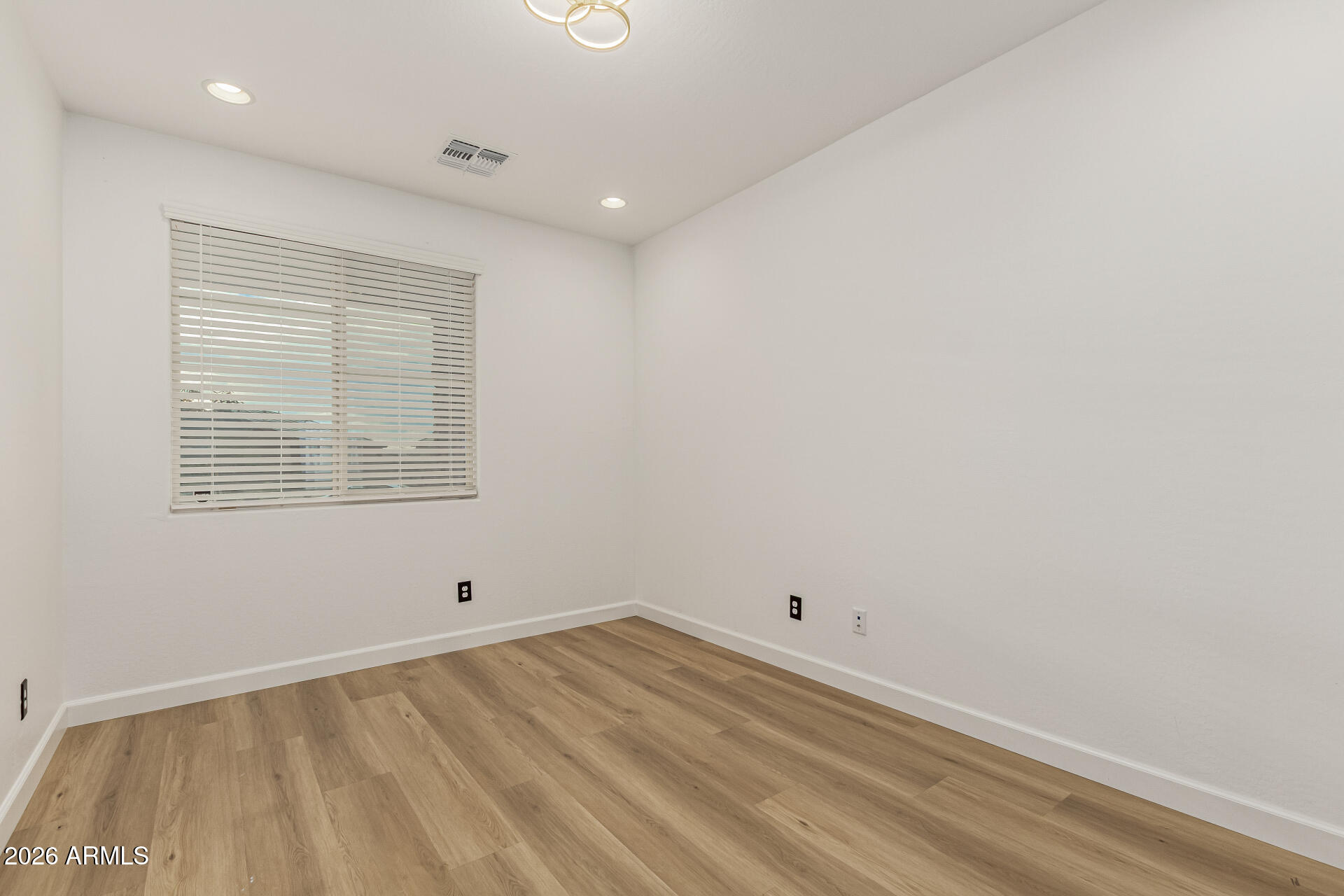 11985 South 173rd Avenue Goodyear, AZ 85338 - Photo 24 of 78 office/den