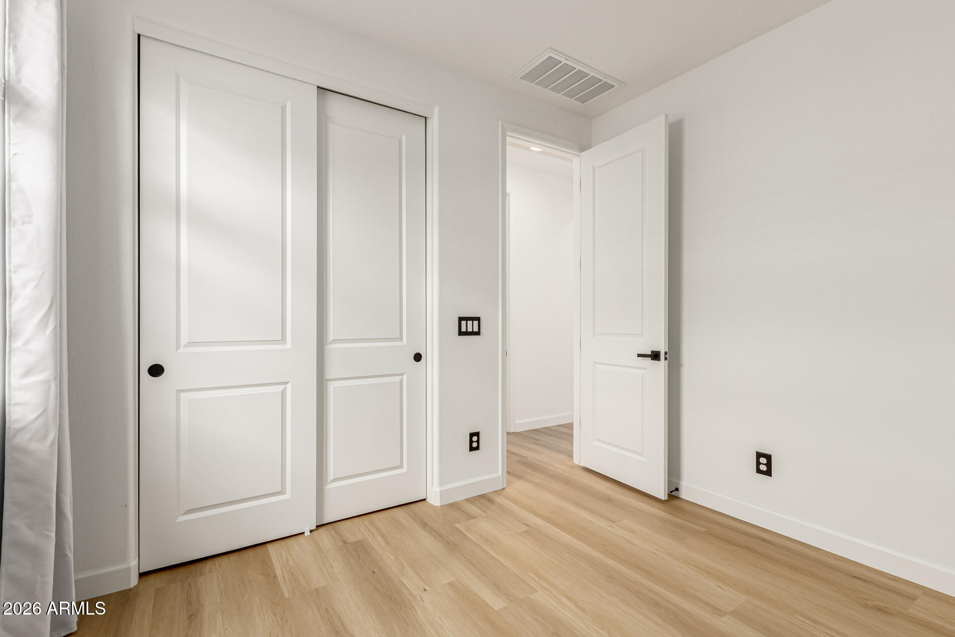 11985 South 173rd Avenue Goodyear, AZ 85338 - Photo 33 of 78 Guest bedroom No. 1