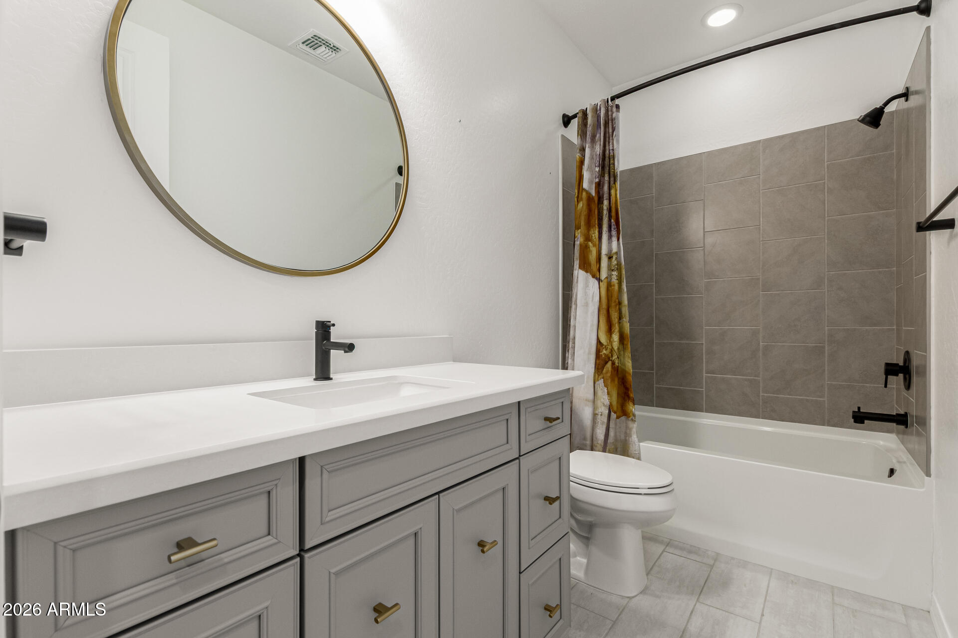 11985 South 173rd Avenue Goodyear, AZ 85338 - Photo 36 of 78 Guest bath