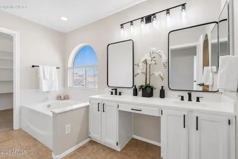 $785,000 | 9242 East Pershing Avenue, Scottsdale, AZ 85260