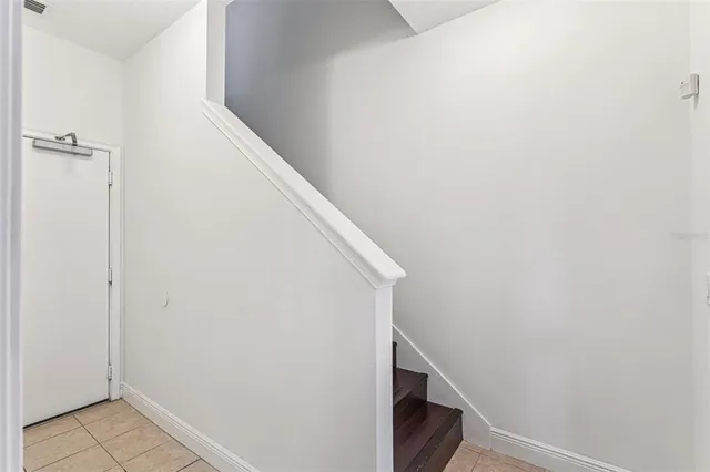 $2,495 | 11 West Harding Street, Unit C, Orlando, FL 32806