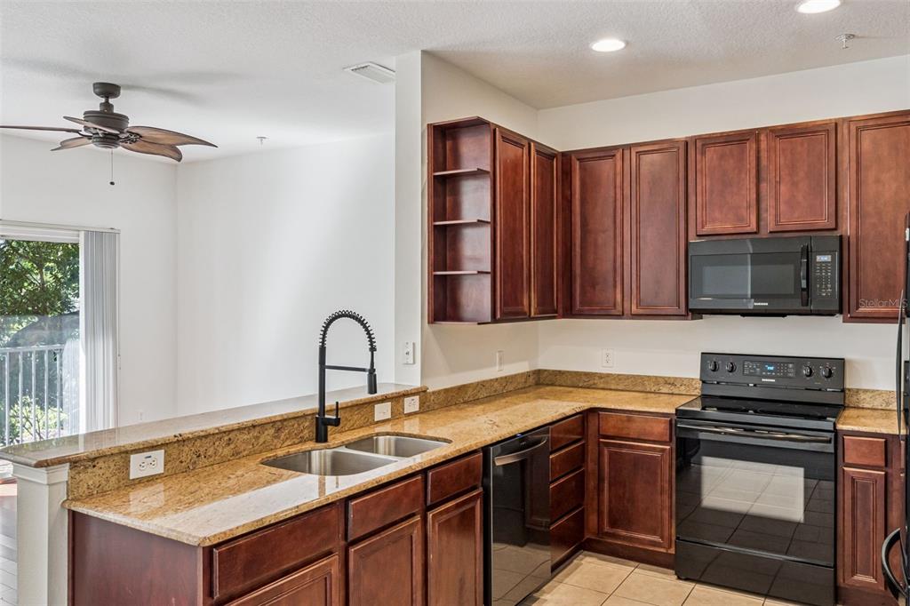 11 West Harding Street, Unit C Orlando, FL 32806 - Photo 4 of 20