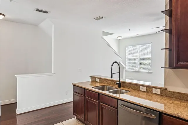 $2,495 | 11 West Harding Street, Unit C, Orlando, FL 32806