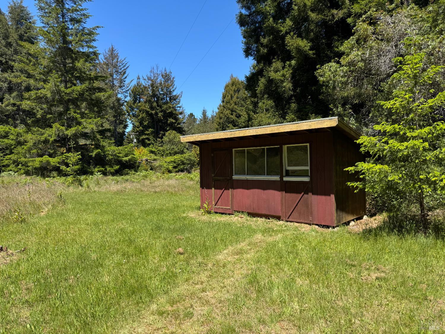 32371 Middle Ridge Road Albion, CA 95410 - Photo 32 of 35